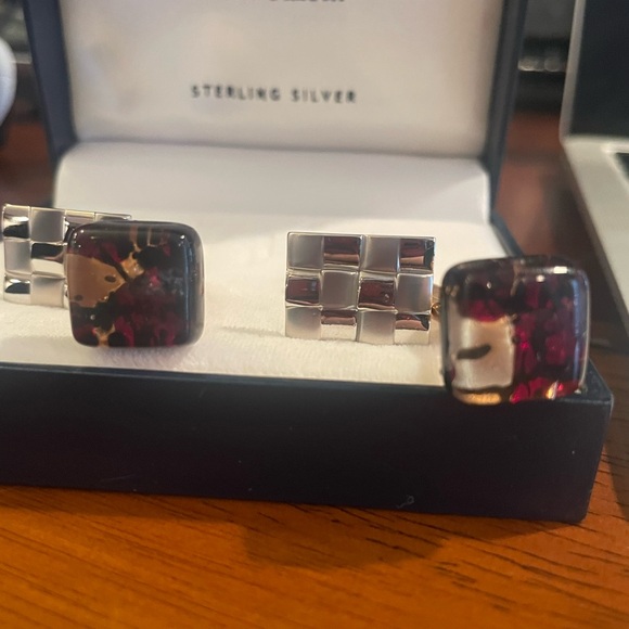 Silver and Brown Cufflinks Set - Picture 3 of 5